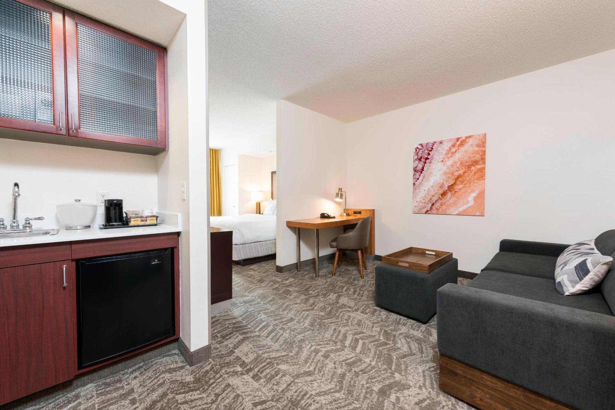 Springhill Suites Grand Rapids North Walker Eksteriør bilde