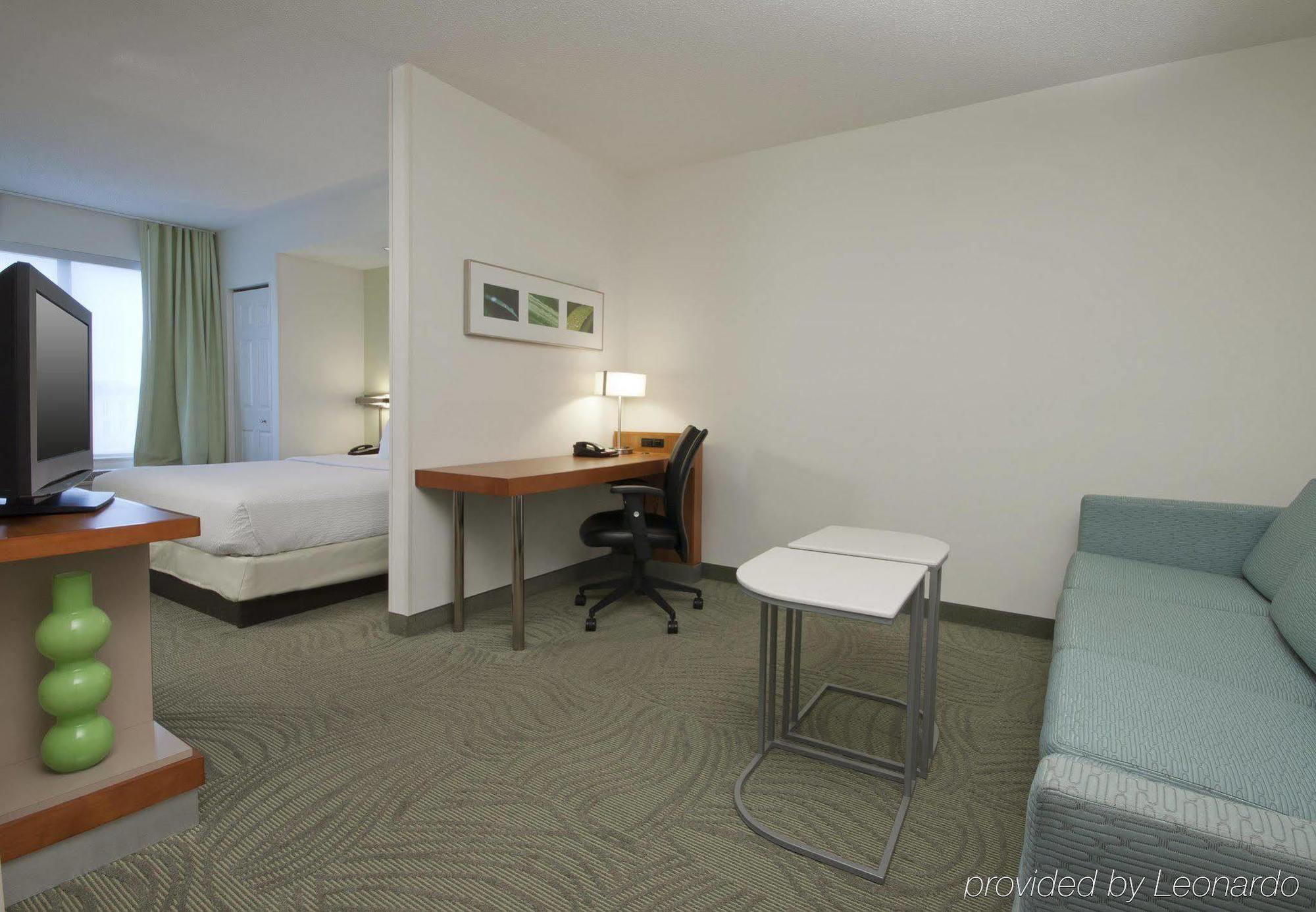 Springhill Suites Grand Rapids North Walker Eksteriør bilde