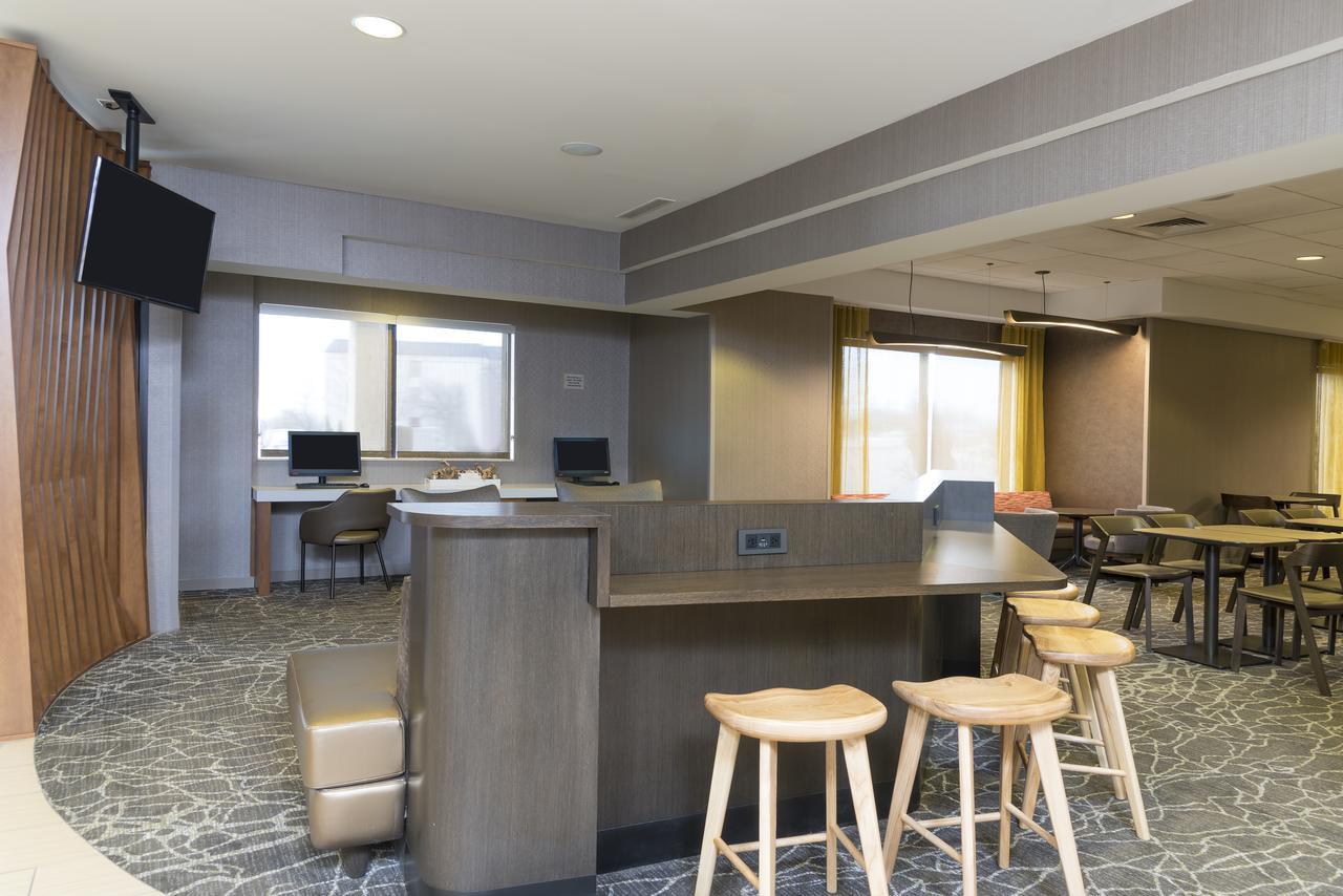 Springhill Suites Grand Rapids North Walker Eksteriør bilde